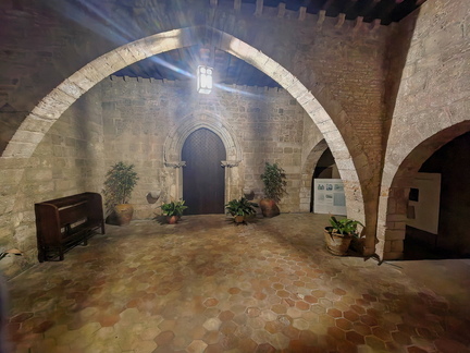 Atri de l'església dels Templers