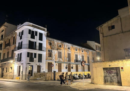 Plaça del Pes de la Palla