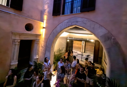 Entrada de la posada de posada de Terrasanta